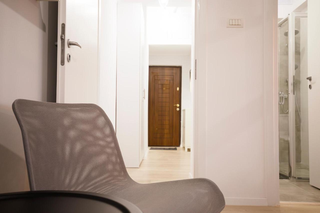 בוקרשט Ideal Studio מראה חיצוני תמונה